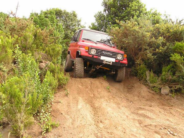 Toyota Land Cruiser HZJ73 4x4