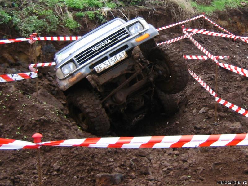 Toyota Land Cruiser trial 4x4