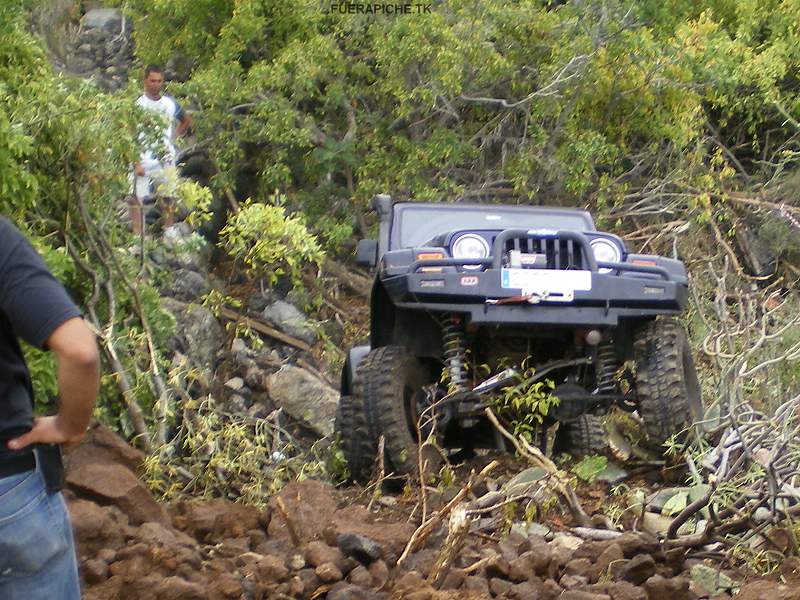 Jeep Wrangler trial 4x4