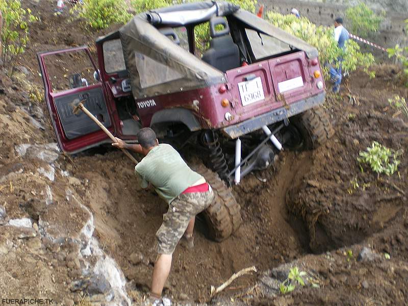 Land Cruiser bj40 V8 trial 4x4