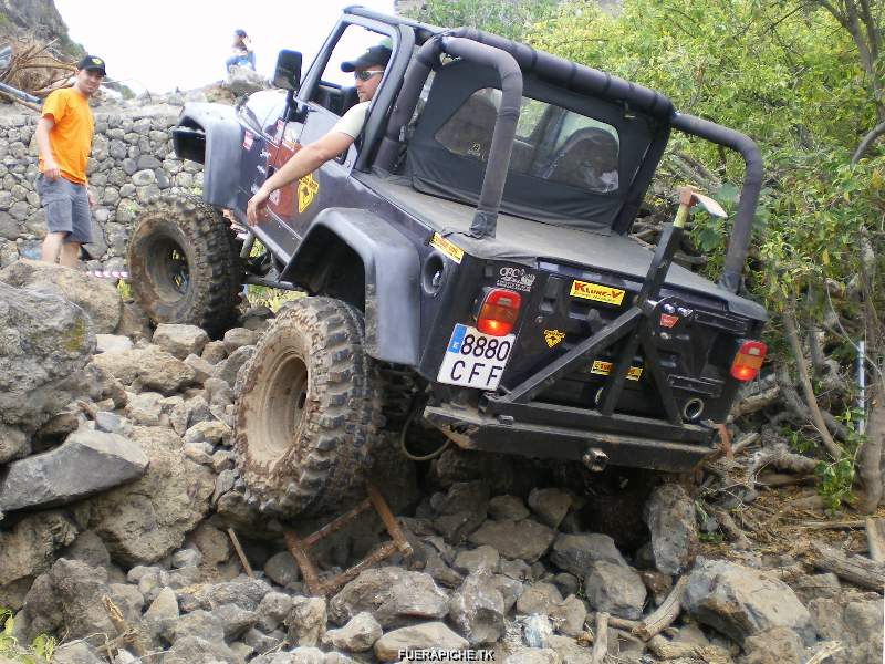 Jeep Wrangler trial 4x4