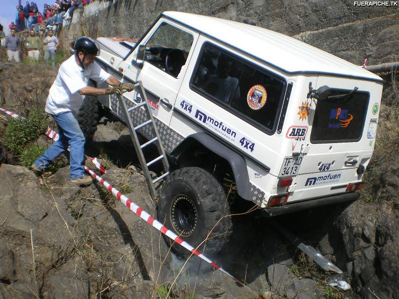 Mercedes G v8 trial 4x4