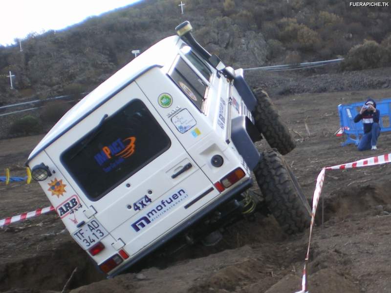 Mercedes G v8 trial 4x4