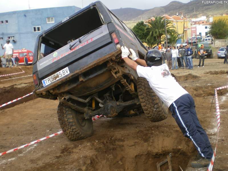 Nissan Patrol trial 4x4