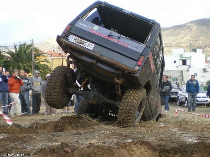 Nissan Patrol trial 4x4