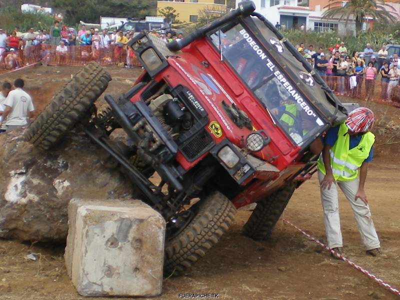 Land Rover Ligero trial 4x4