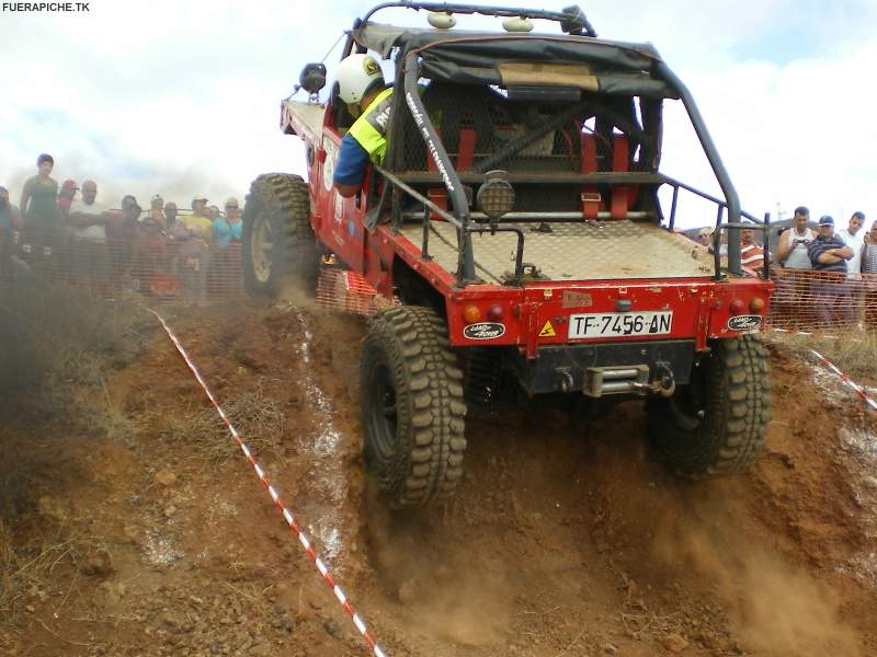 Land Rover Ligero trial 4x4