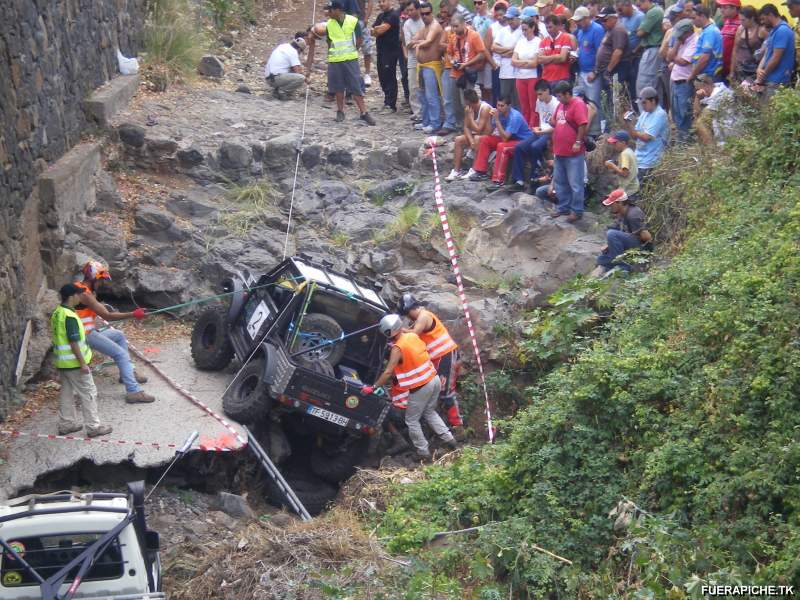 Suzuki Samurai trial 4x4