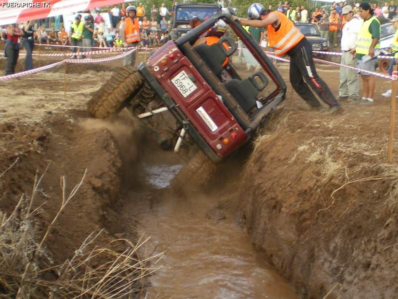 Toyota Land Cruiser BJ40 trial 4x4