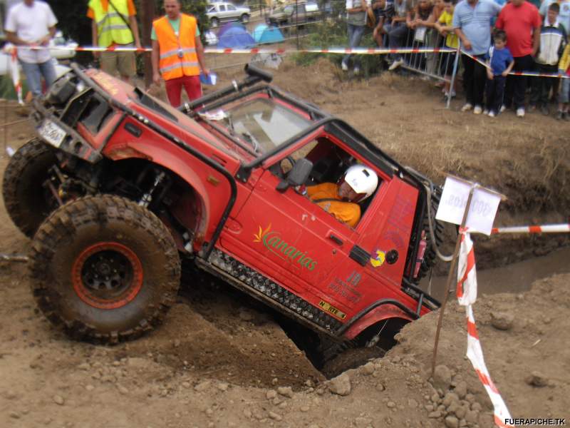 Jeep Suzuki Samurai trial 4x4