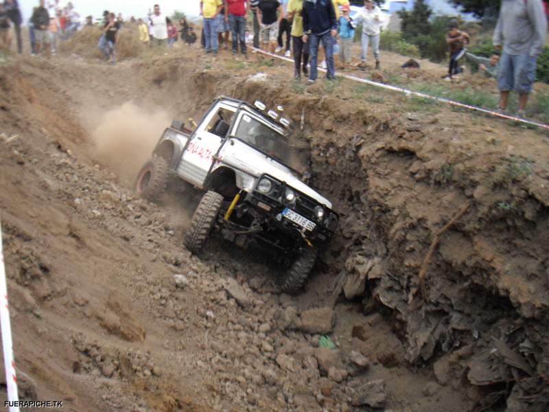 Jeep Suzuki Samurai trial 4x4