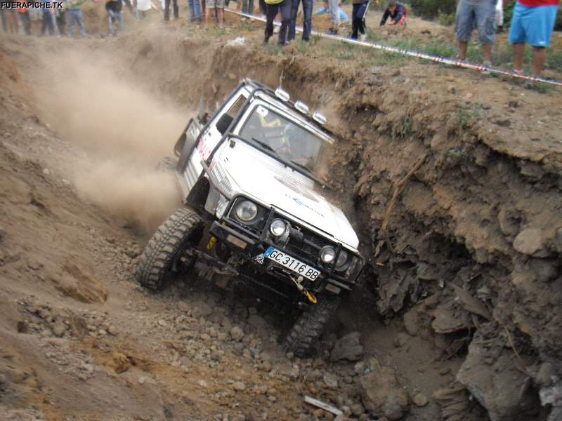 Jeep Suzuki Samurai trial 4x4