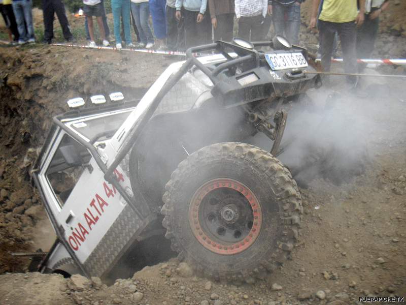 Jeep Suzuki Samurai trial 4x4