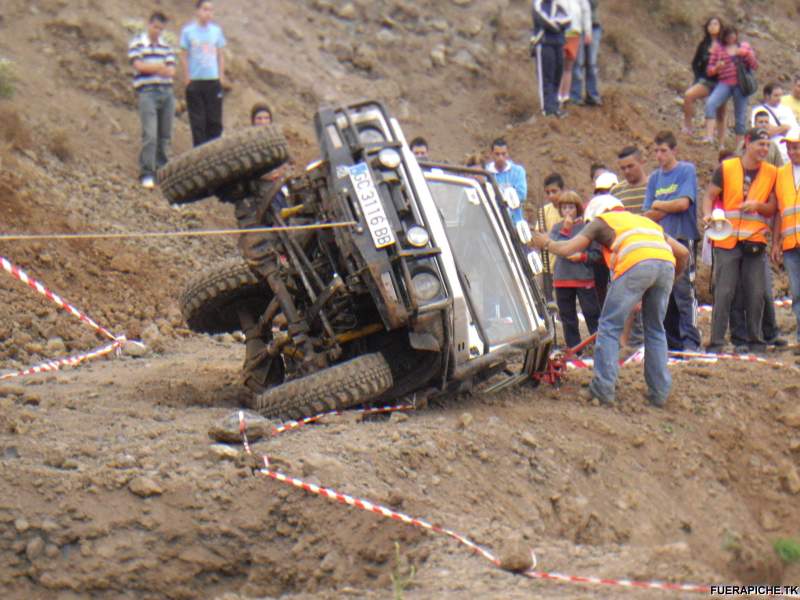 Jeep Suzuki Samurai trial 4x4