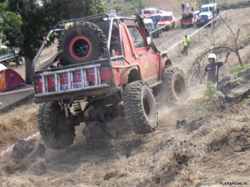 Jeep Suzuki Samurai trial 4x4