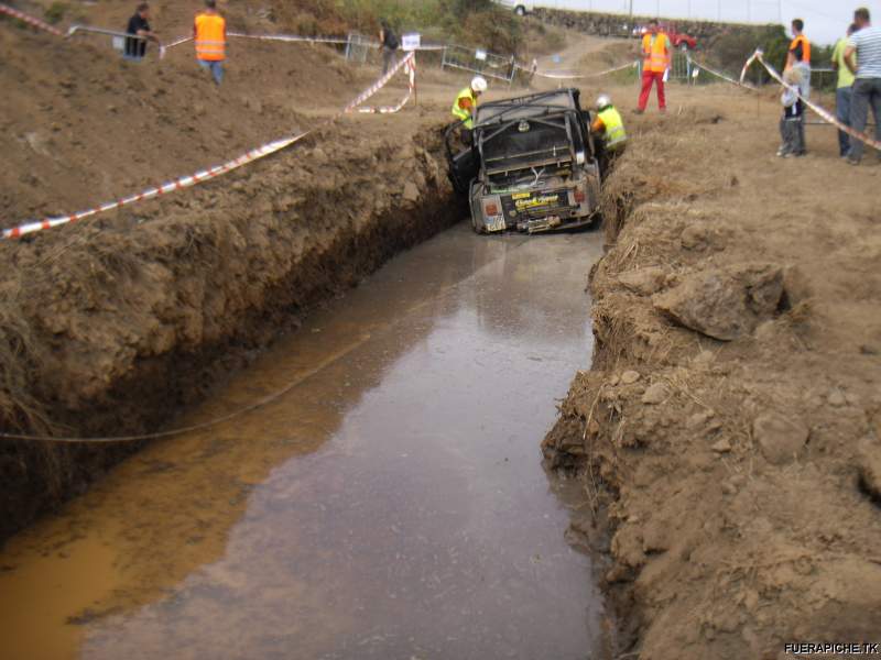 Jeep Wrangler trial 4x4