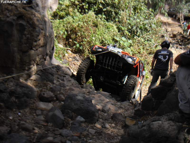 Land Rover Defender 90 trial 4x4