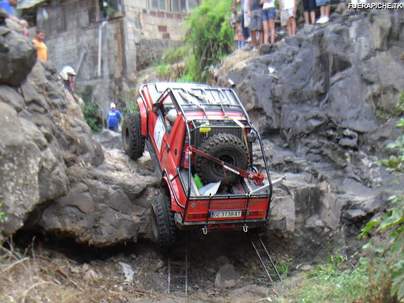 Suzuki Samurai trial 4x4