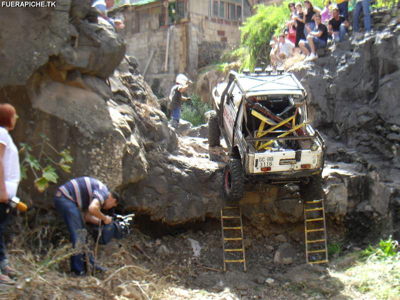 Suzuki Samurai trial 4x4