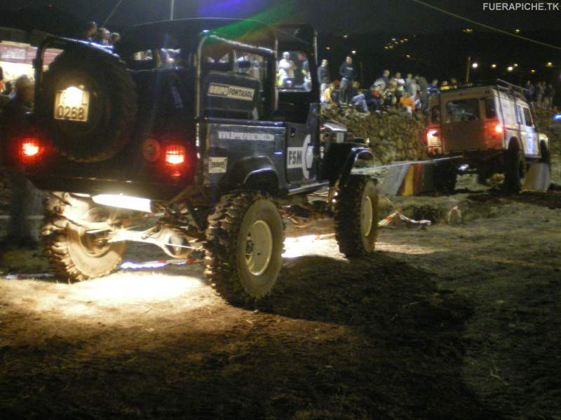 Land Rover Defender 110 trial 4x4