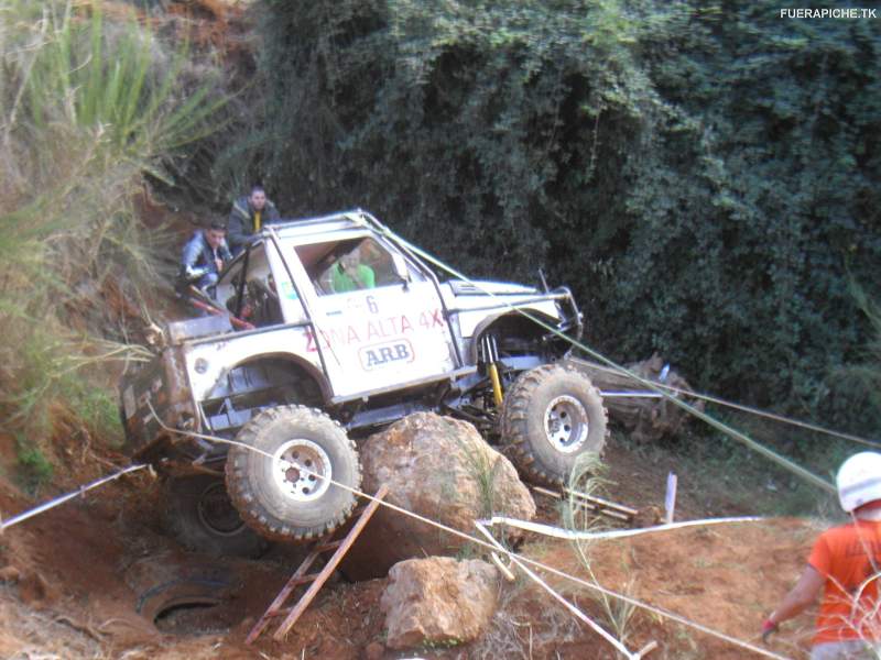 Suzuki Samurai trial 4x4