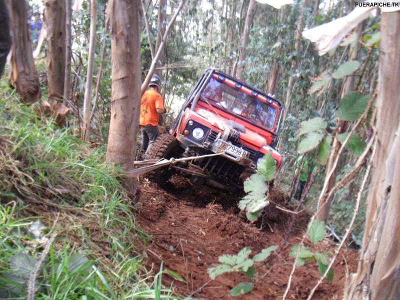 Land Rover Defender 90 trial 4x4