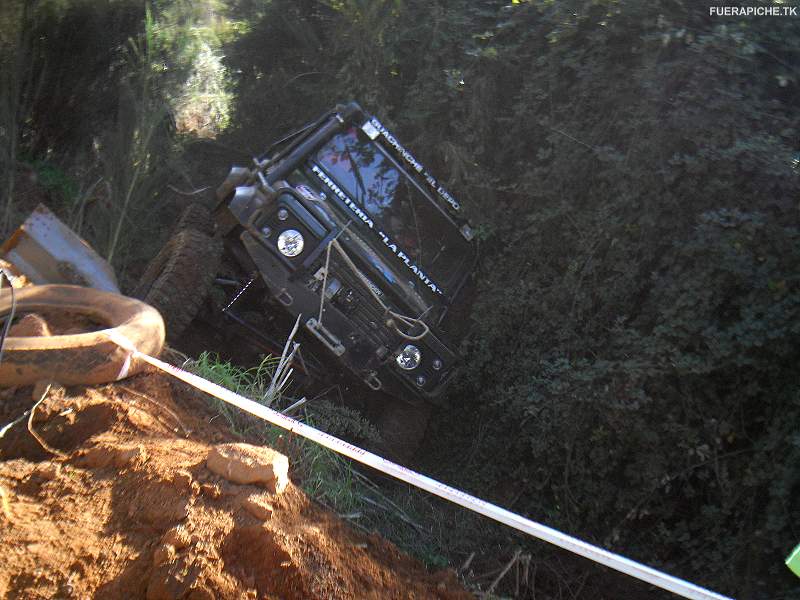 Land Rover Defender 90 trial 4x4