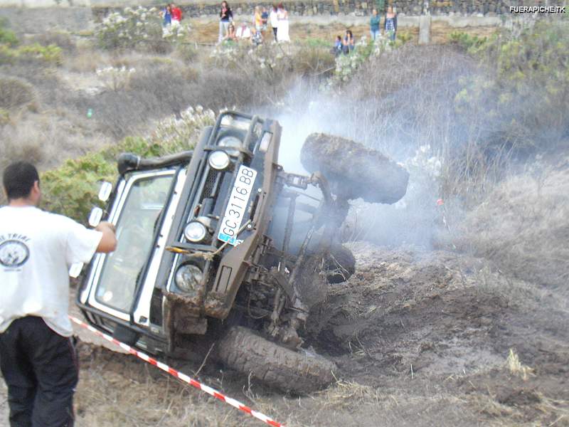 Suzuki Samurai trial 4x4