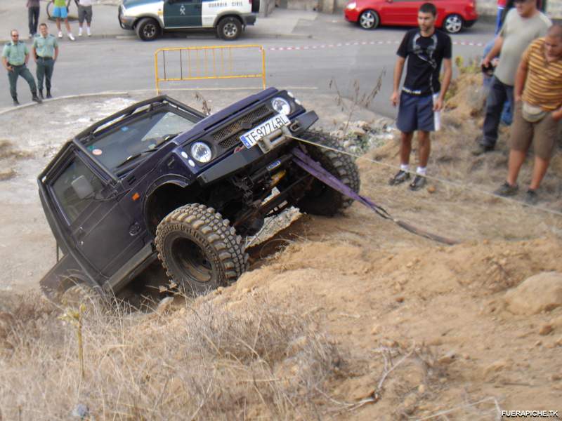 Suzuki Samurai trial 4x4