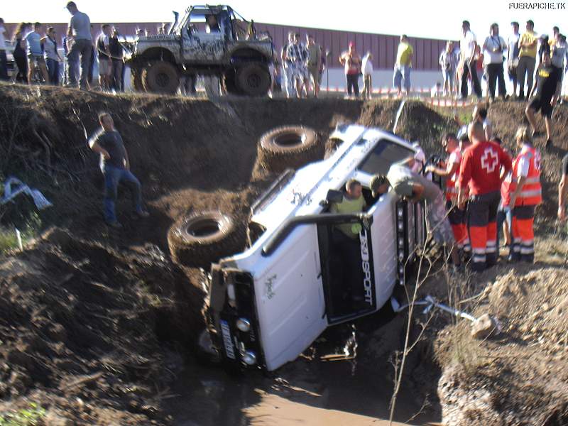 Toyota Land Cruiser trial 4x4