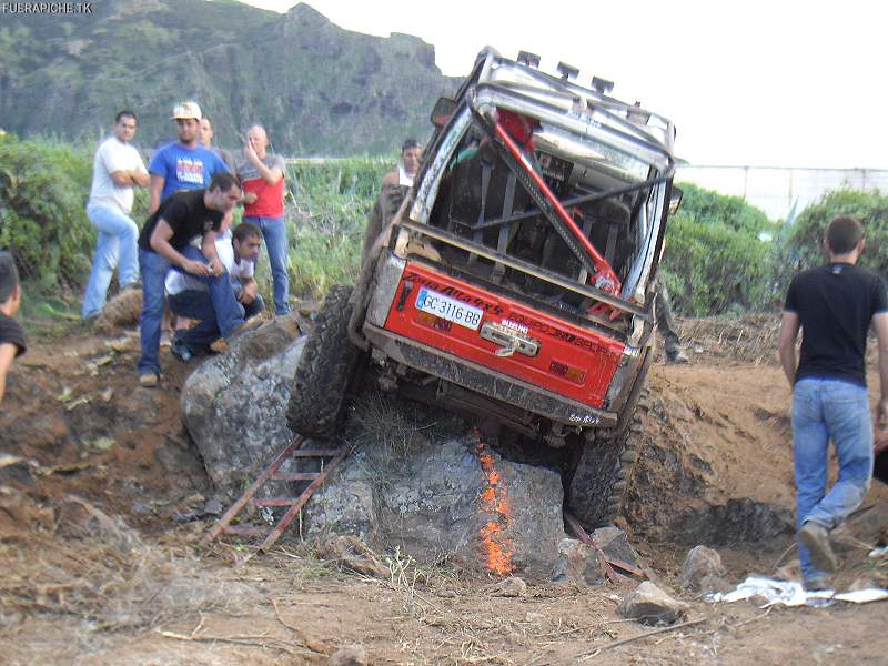 Suzuki Samurai trial 4x4