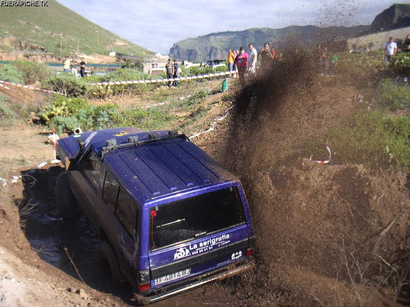 Nissan Patrol trial 4x4