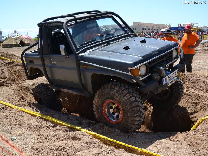 Toyota Land Cruiser LJ70 trial 4x4