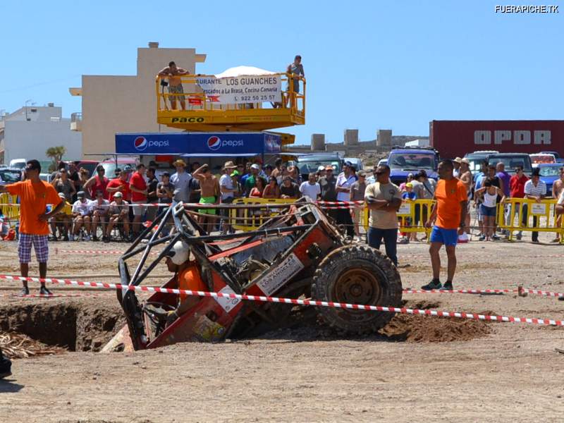 Land Rover Ligero trial 4x4