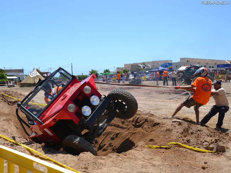 Land Rover Ligero trial 4x4