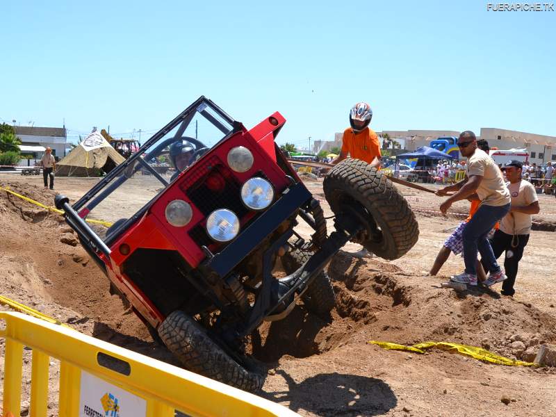 Land Rover Ligero trial 4x4