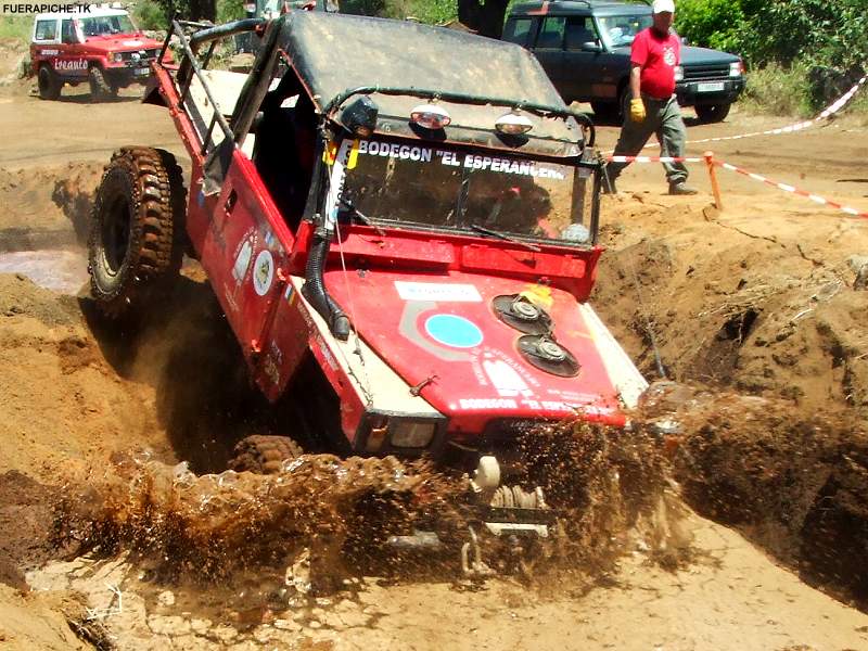 Land Rover Ligero trial 4x4