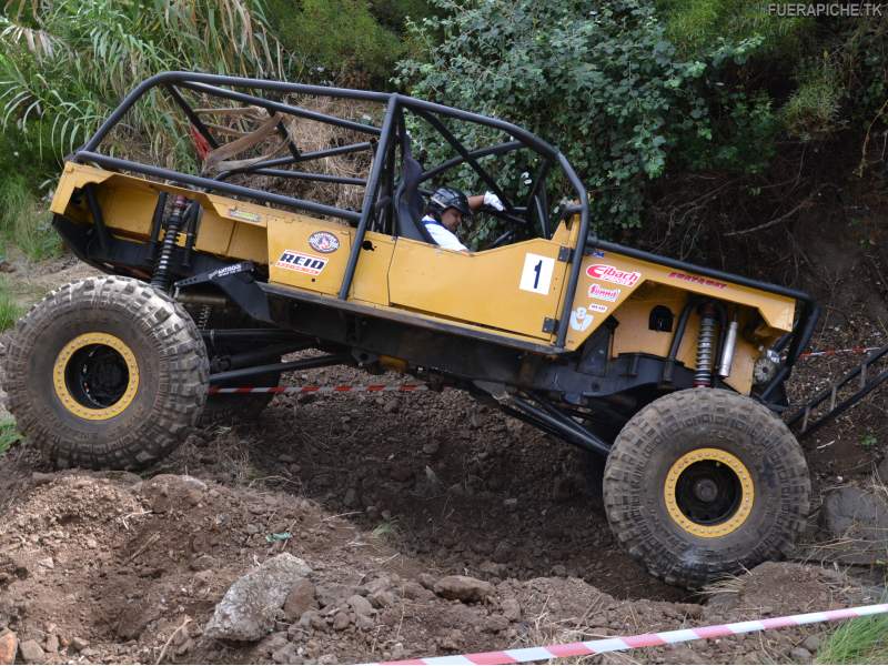 Land Rover trial 4x4