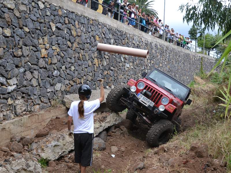 Jeep Wrangler trial 4x4