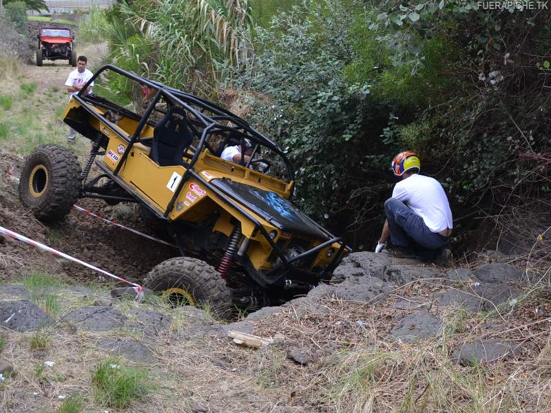 Land Rover trial 4x4