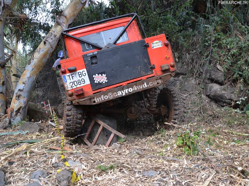 Land Rover trial 4x4