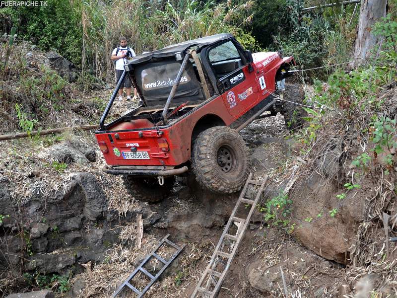 Jeep Wrangler trial 4x4