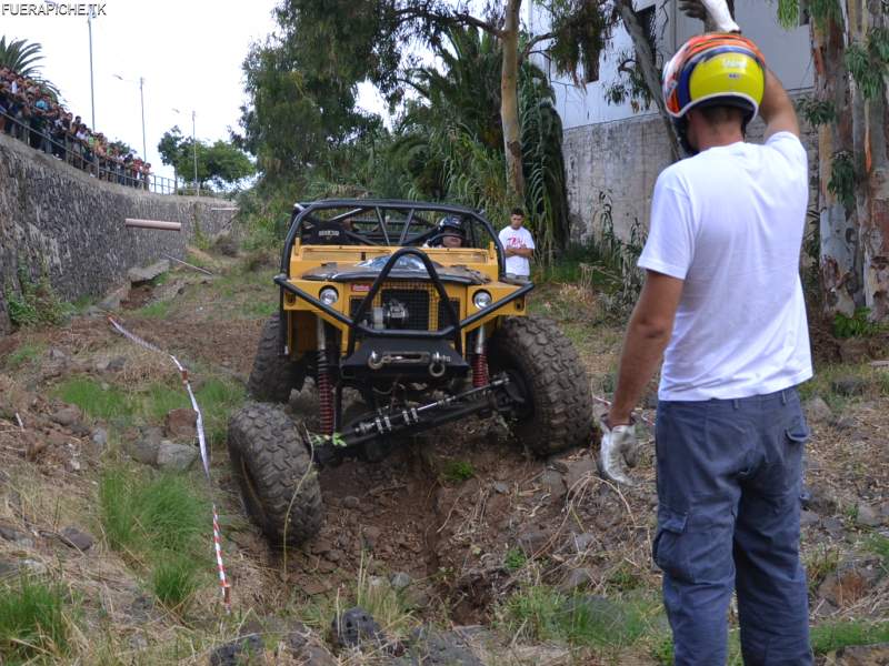 Land Rover trial 4x4