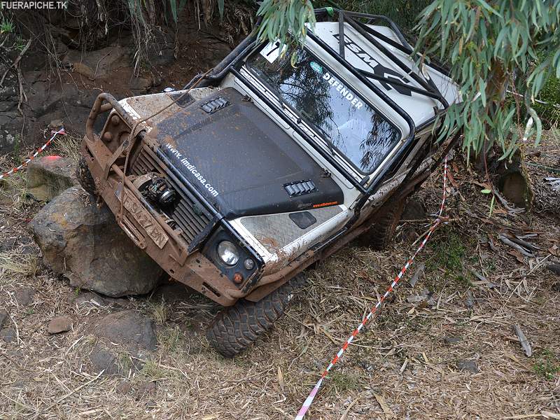 Land Rover trial 4x4