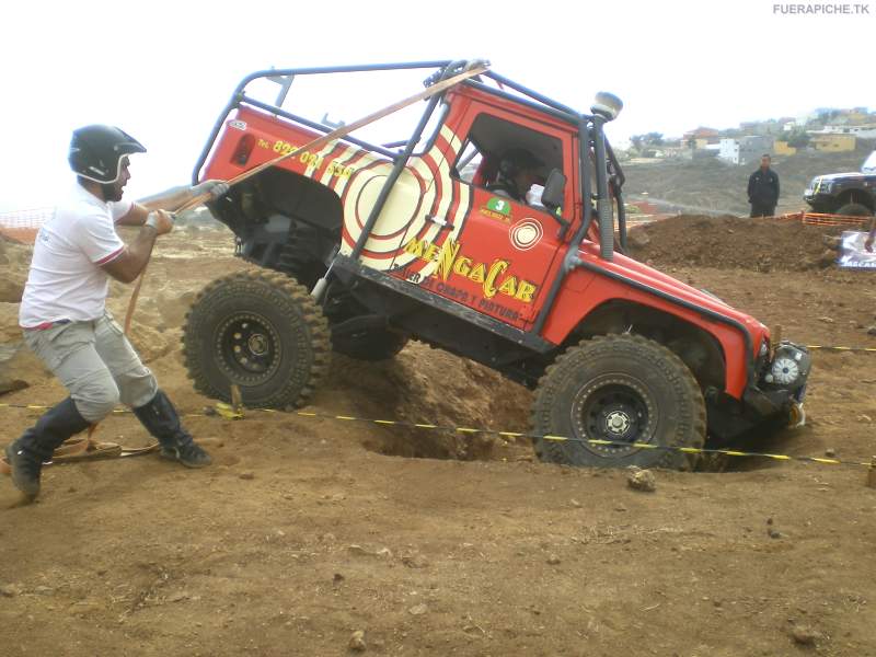 Land Rover trial 4x4