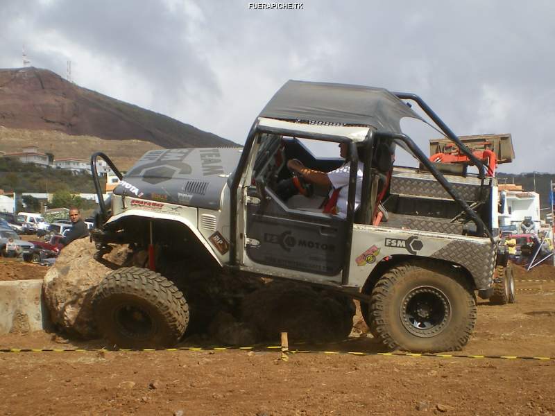 Land Cruiser BJ40 trial 4x4