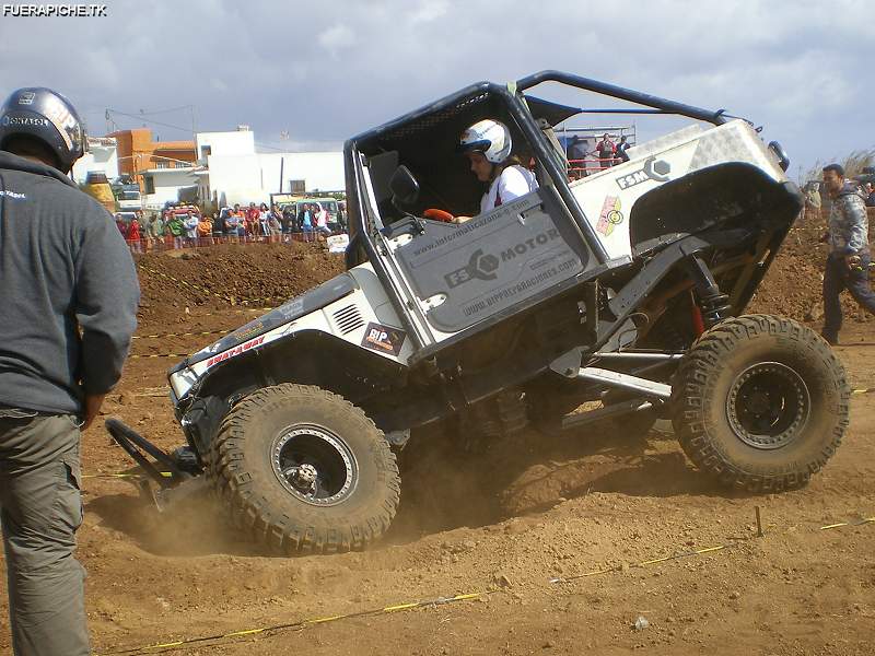 Land Cruiser BJ40 trial 4x4