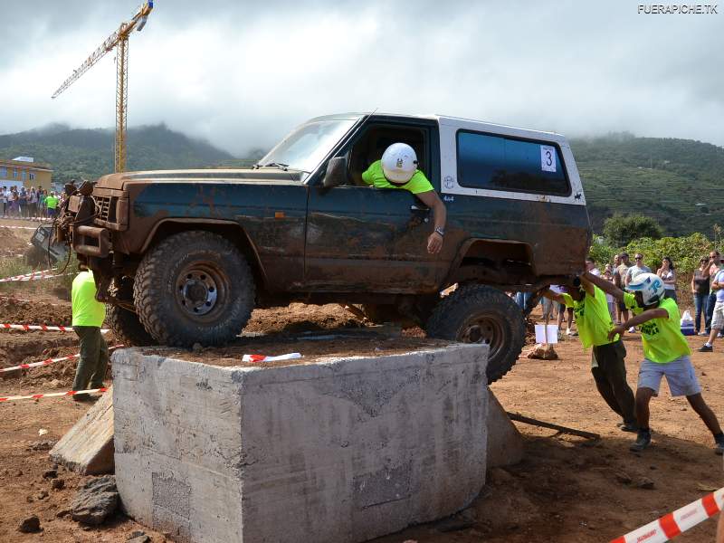Nissan Patrol trial 4x4