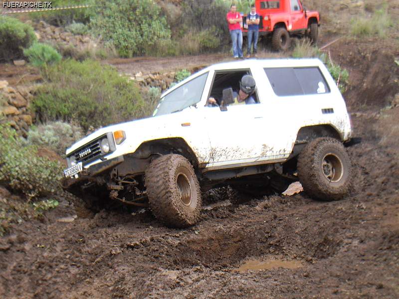 Land Cruiser trial 4x4