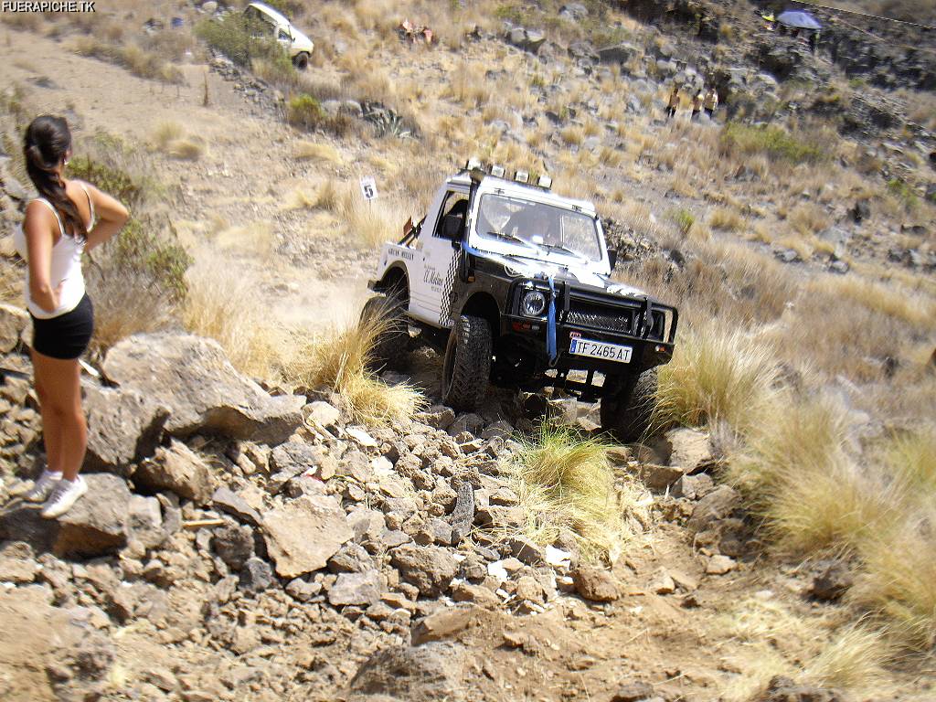 Suzuki Samurai trial 4x4